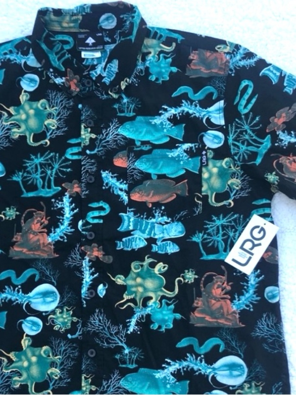 LRG shirt ocean life print short sleeve button down Men’s small cotton NWT fish